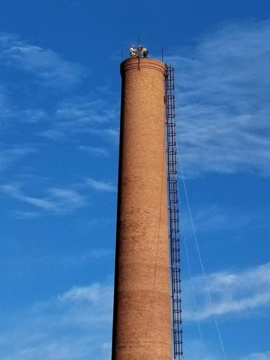 煙囪安裝避雷針防雷與接地的施工工藝